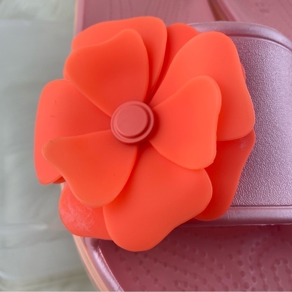 CROCS PLATFORM VIVIC BLOOMS PINK SLIDES-SANDALS SIZE 9 WOMAN - Picture 10 of 12